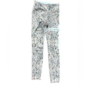 Stylish Leopard Print Leggings Size Small Aimn